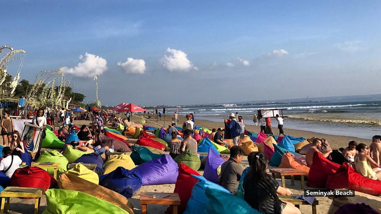 Zen Rooms Seminyak Pangkung Sari Esterno foto