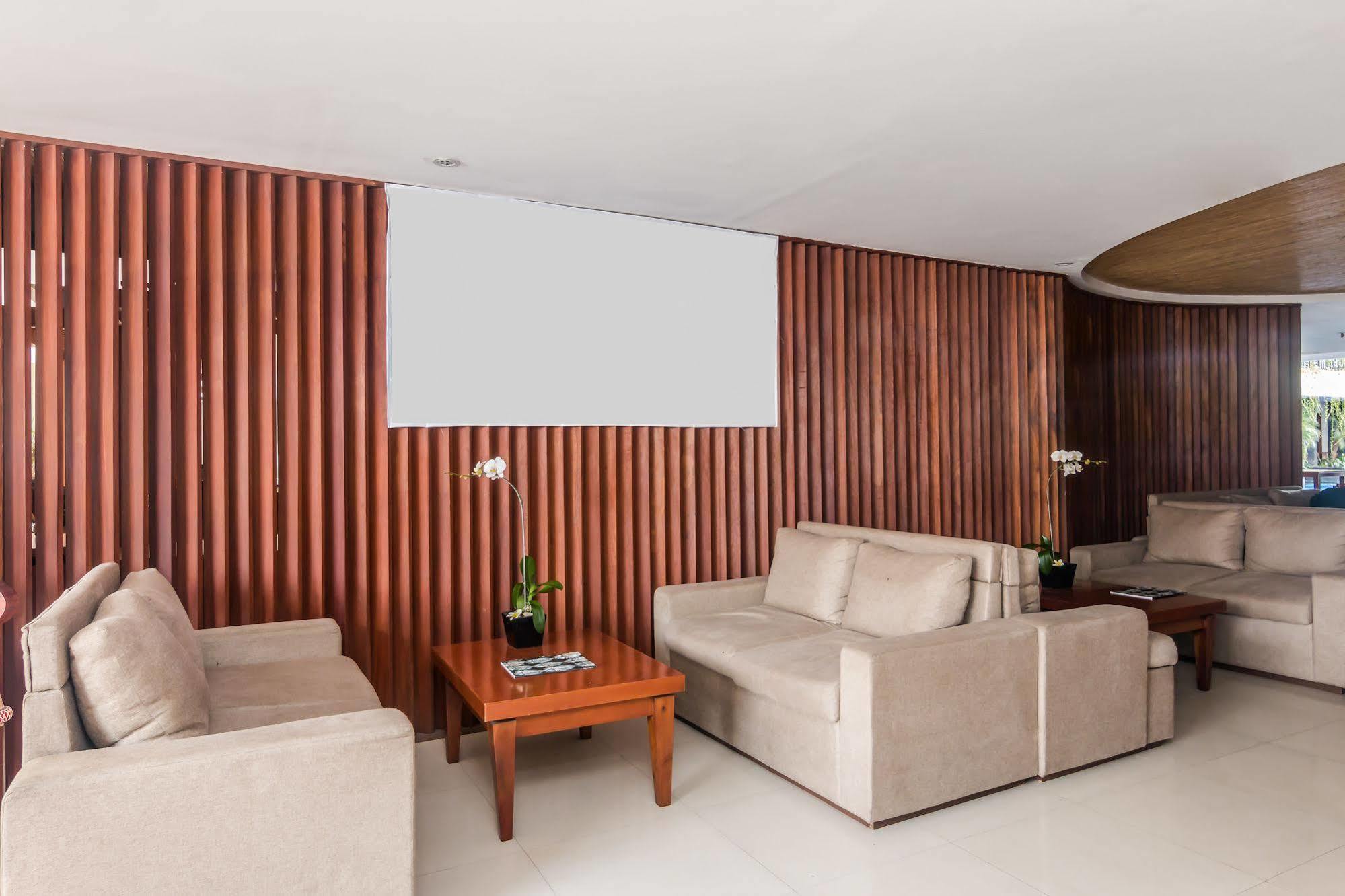 Zen Rooms Seminyak Pangkung Sari Esterno foto
